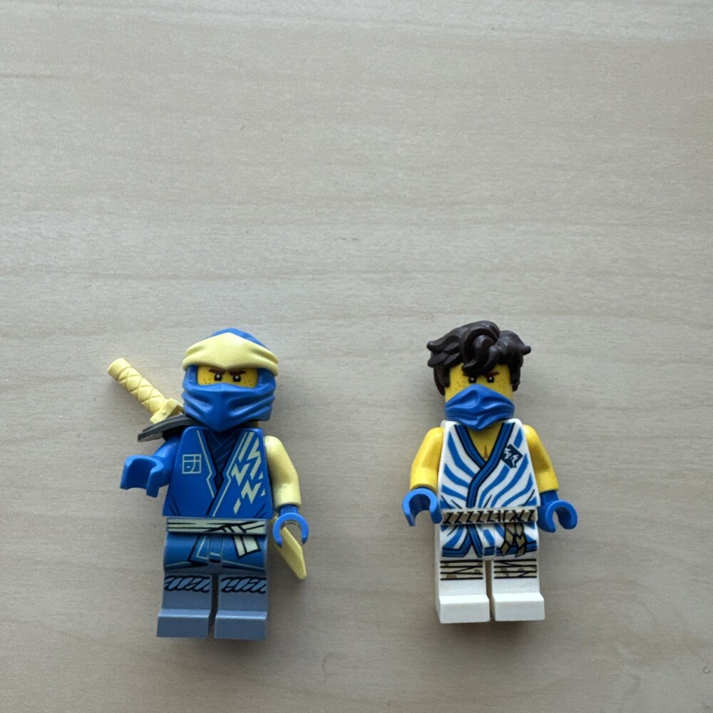 LEGO NINJAGO Jay Blue Ninja Minifigure Lot of 2 Weapons Included